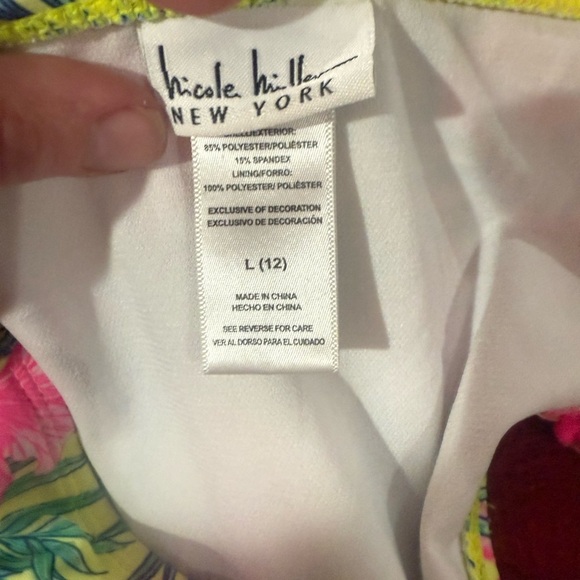 Nicole Miller 2 Piece Bathing Suit Size Large 12. - Picture 3 of 5
